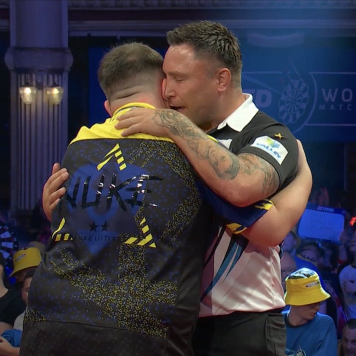 DartsWithMatt's tweet photo. Special, special talent @LukeTheNuke180 👏👏 #LukeLittler #darts #worldmatchplay https://t.co/FTTLAnm1RA