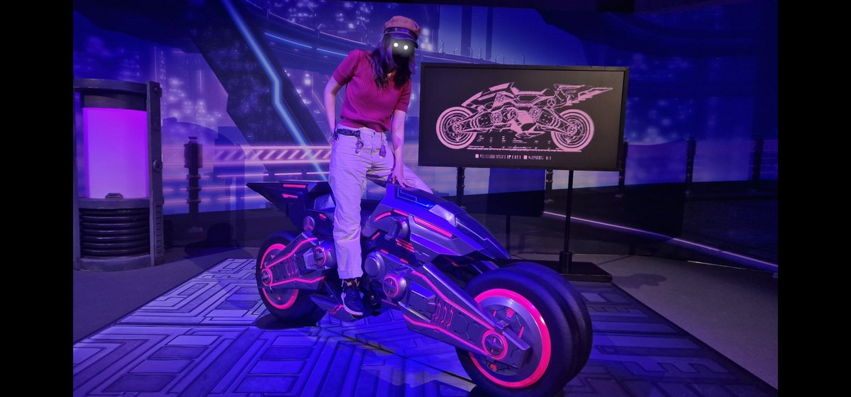 ShadowDrood's tweet photo. Went on the bike at #FFXIVFanFest https://t.co/x3AutysHDN