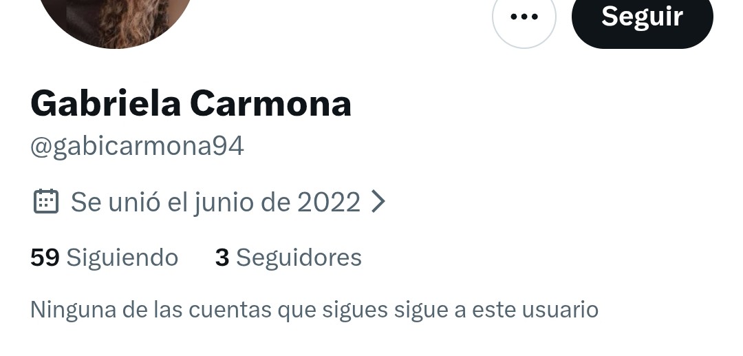 SonPolemicas's tweet photo. El "Enjambre" podrido de María Corina Machado sigue atacando sin éxito, ese dinero que paga por esas cuenticas que no llegan a 5 seguidores, debería donarlo a los damnificados del terremoto. https://t.co/dsEHO0FD8b