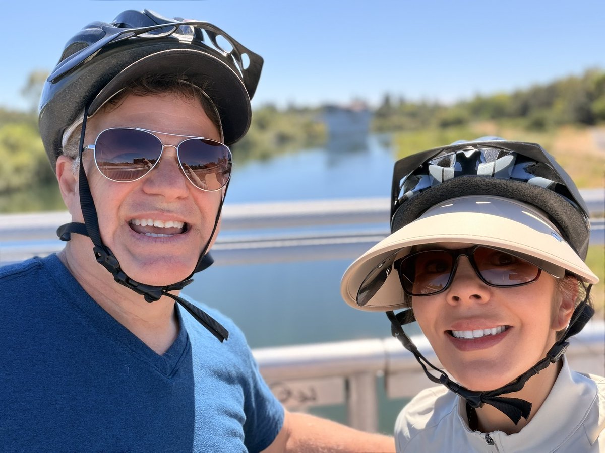 GetzWeston's tweet photo. Howe Ave—32 miles this morning without ya fellas.  @GetzEaston and Weston!  Hopefully you’ll join next time… https://t.co/l0wlzMXwaz