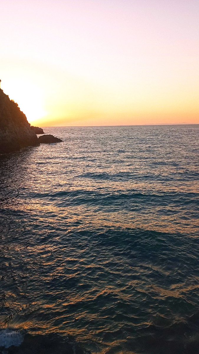 GKON77's tweet photo. #Samos..❤️❤️ https://t.co/Ya1OKiVW9z