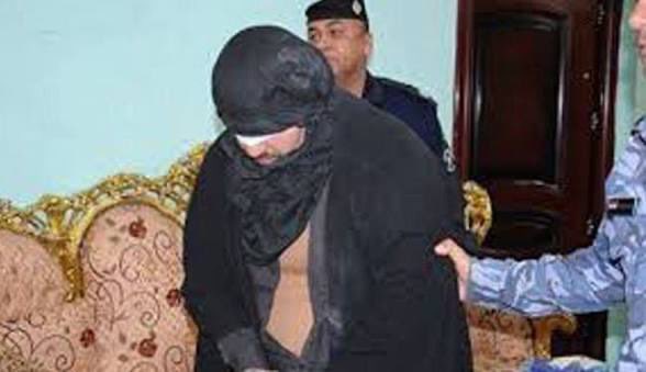 10_haider_'s tweet photo. @Rd_fas1 ولا تنسى ملابس امك واختك وزوجتك الداخلية والخارجية حتى تهرب فيهم 
والأهم مكينة الحلاقة 
مثل ما صار مع اسلافكم 😂 https://t.co/x2zqxlKy38