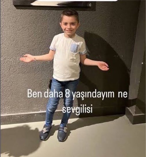 akistayimsus's tweet photo. deniz: aras sana asik leyla
osssssssurada aras: https://t.co/tcXB6tQm97