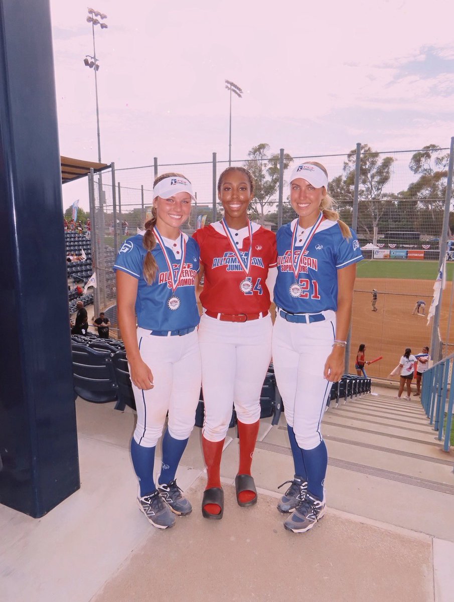 Brooklynevans09's tweet photo. Thank you @PGFnetwork for giving me this amazing opportunity to compete with some of the best! So blessed and loved the experience. 
@SoftbalAmerica @ExtraInningSB @LineDsoftball @PrepSoftball @THEWOWSB @BSherSB @ArmorEliteFP @armoreliteoneal @HHSHoyaSports https://t.co/g0VEVRcBPX