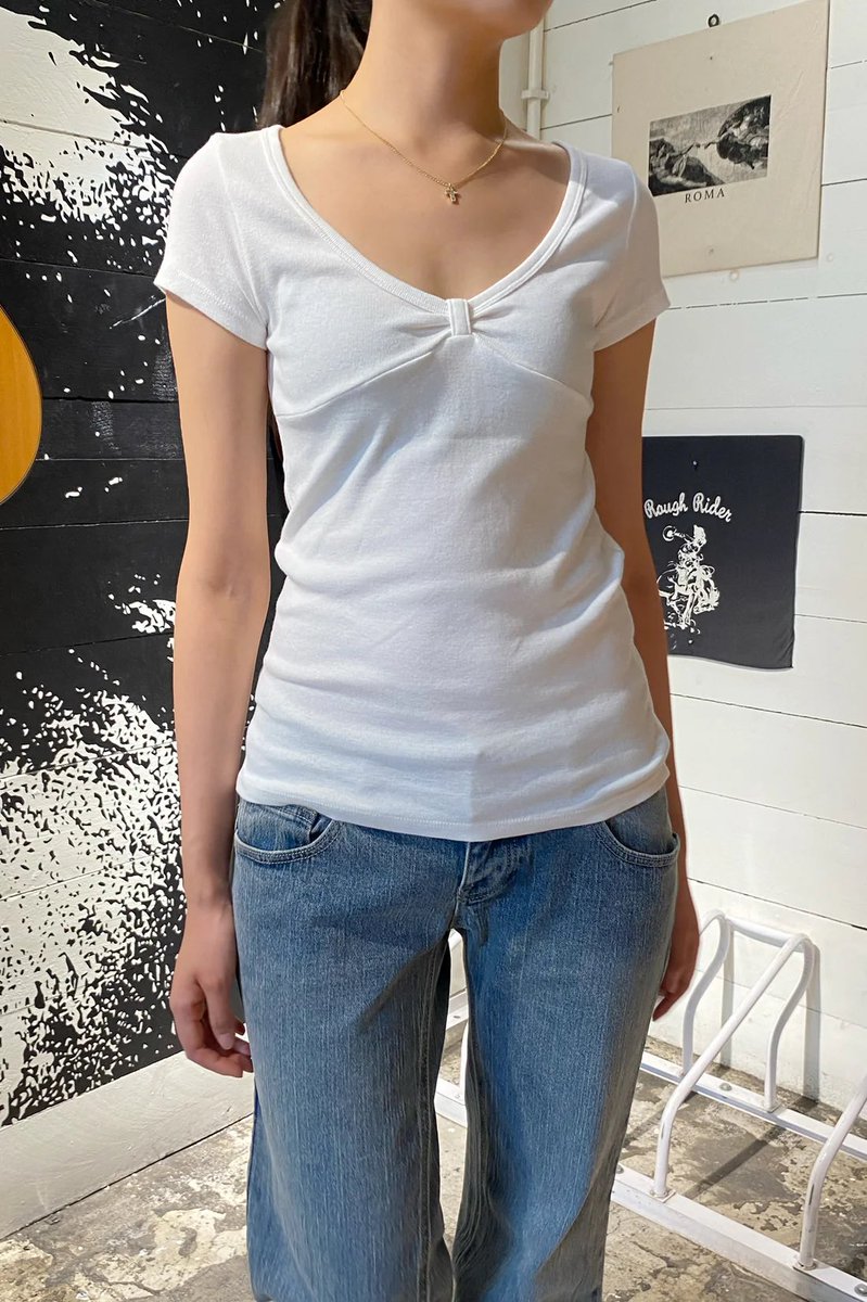 chork4cher's tweet photo. 2200¥ = 594฿
#brandymelvilleth #brandymelvillethailand #ส่งต่อbrandymelville https://t.co/ldMDJIWYNK