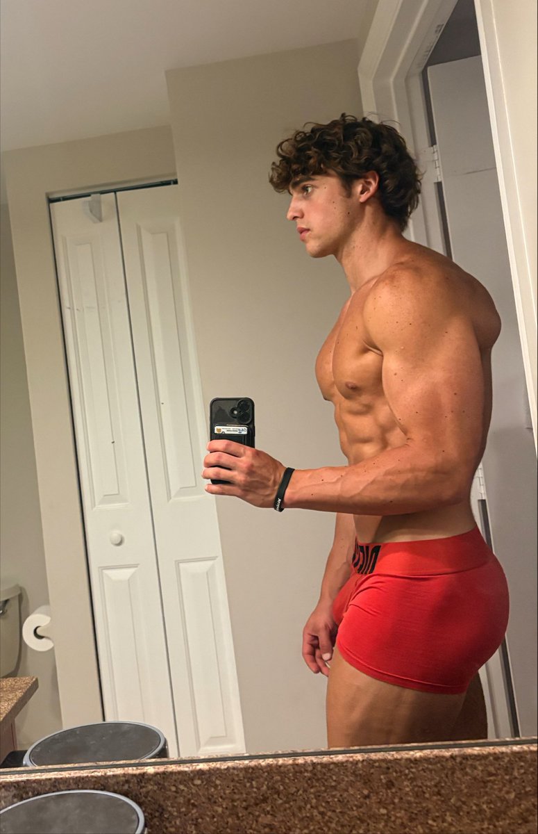 shreddedbrah tweet media
