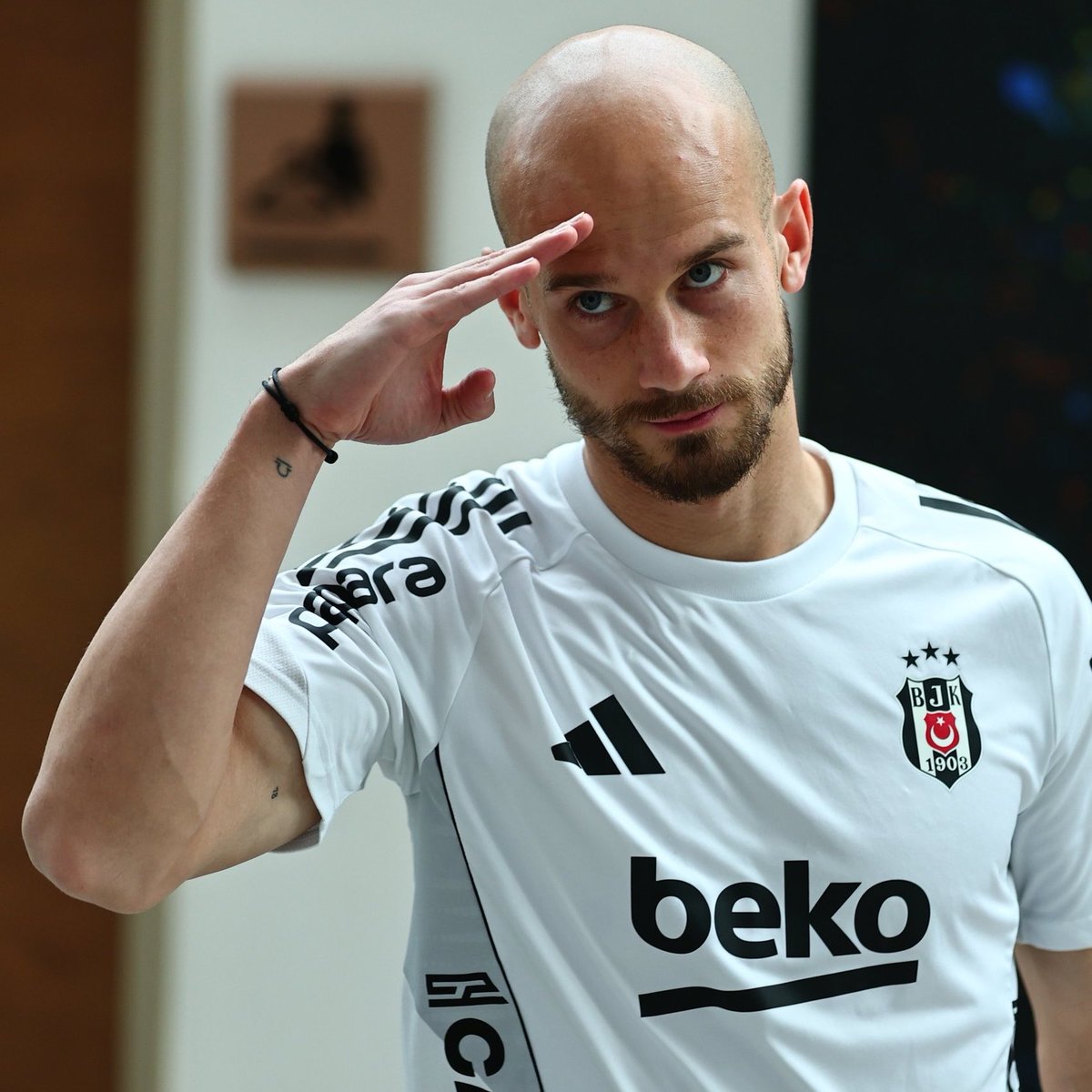 Kartal Hattı tweet media