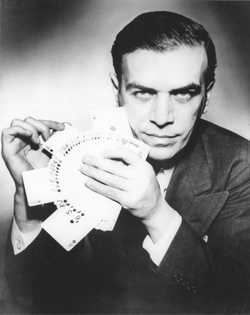 TimGluckman's tweet photo. #poker & #cheating
12.1975 at a #chess & #cards cafe in #NewYork
I naively lost c. $100 at #gin #rummy to a slick cheat
BUT
I took it to heart & since then haven't gambled even once in a #private game &
once only at a #casino c 1998
A book by J #Scarne (11903-85) wised me up https://t.co/VCWJ01ev62