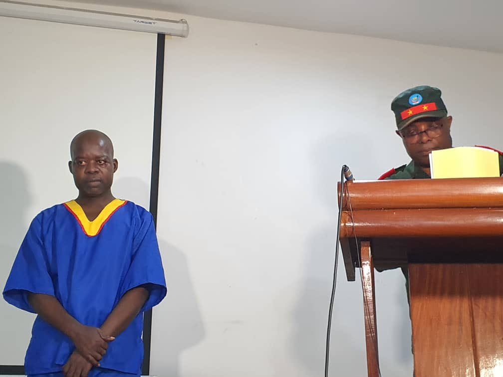 DorleyMAT's tweet photo. Bob Kabamba, qui tente aujourd'hui de donner des leçons au président Félix Tshisekedi, entretient en réalité des liens étroits avec Corneille Nangaa et Joseph Kabila. Pour rappel, Éric Nkuba, le conseiller politique de Nangaa arrêté par la DEMIAP, a explicitement cité Bob Kabamba lors de ses auditions. Il l'a désigné, aux côtés de Joseph Kabila, John Numbi, Patient Sayiba, Claudel Lubaya et Olenga Nkoyi, comme l'un des contacts clés du mouvement de Nangaa.