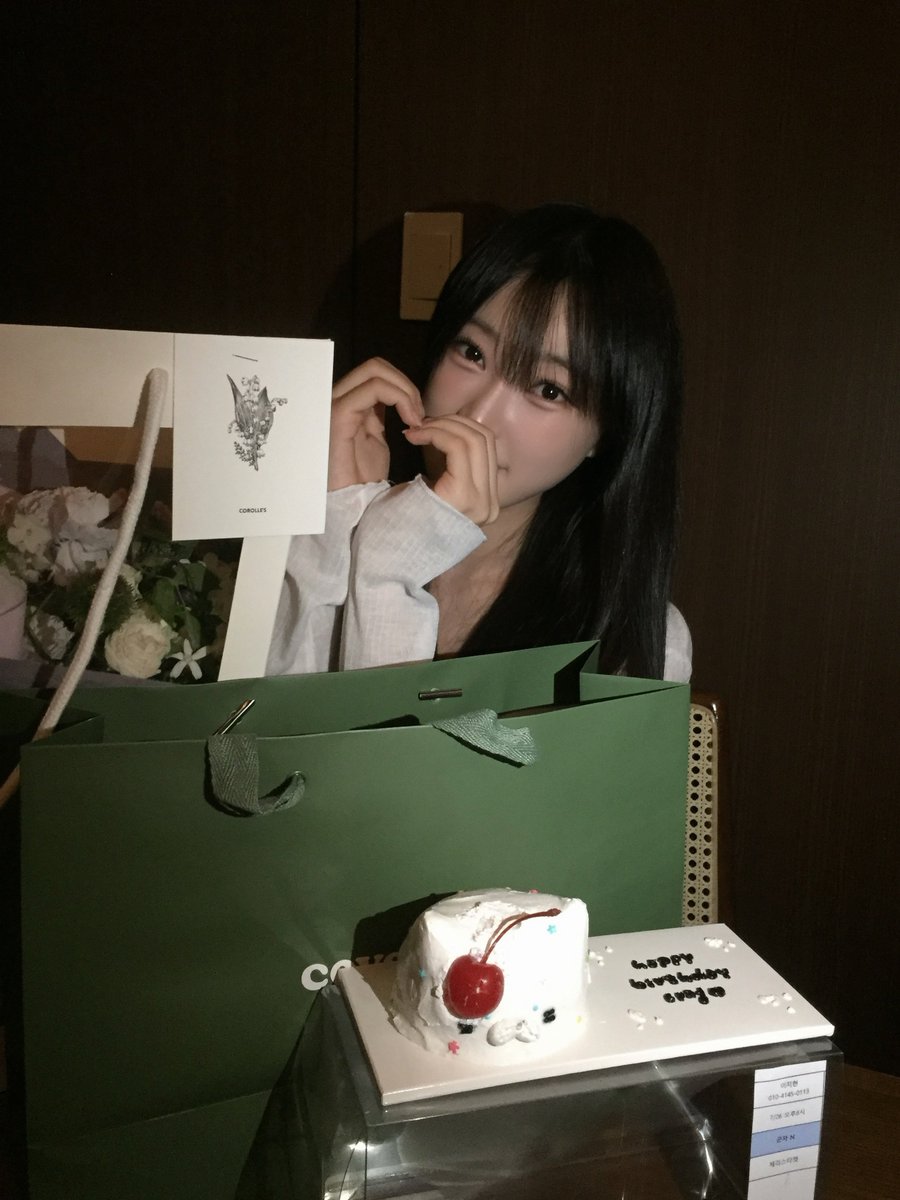 PixySupport's tweet photo. @official_pixy [3/3]

#PIXY #픽시 #WINXY #윈시 #DAJEONG #다정 #UCHAE #유채 @official_pixy https://t.co/DTIL6v0LCX