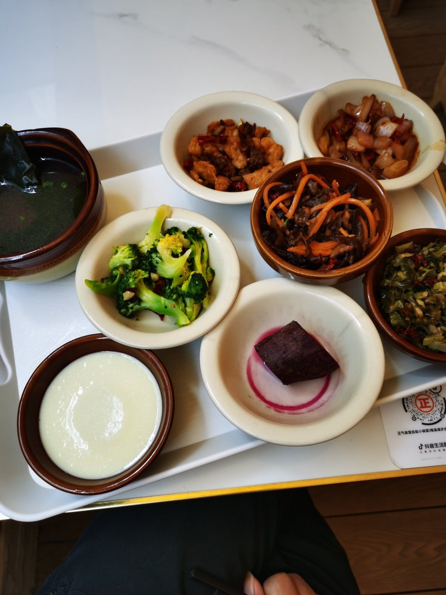 AgathaHazekz's tweet photo. [From takeout every day to cooking 3 meals at home—small changes that made my wallet and waist happier. ]， https://t.co/R83o7ivGbR