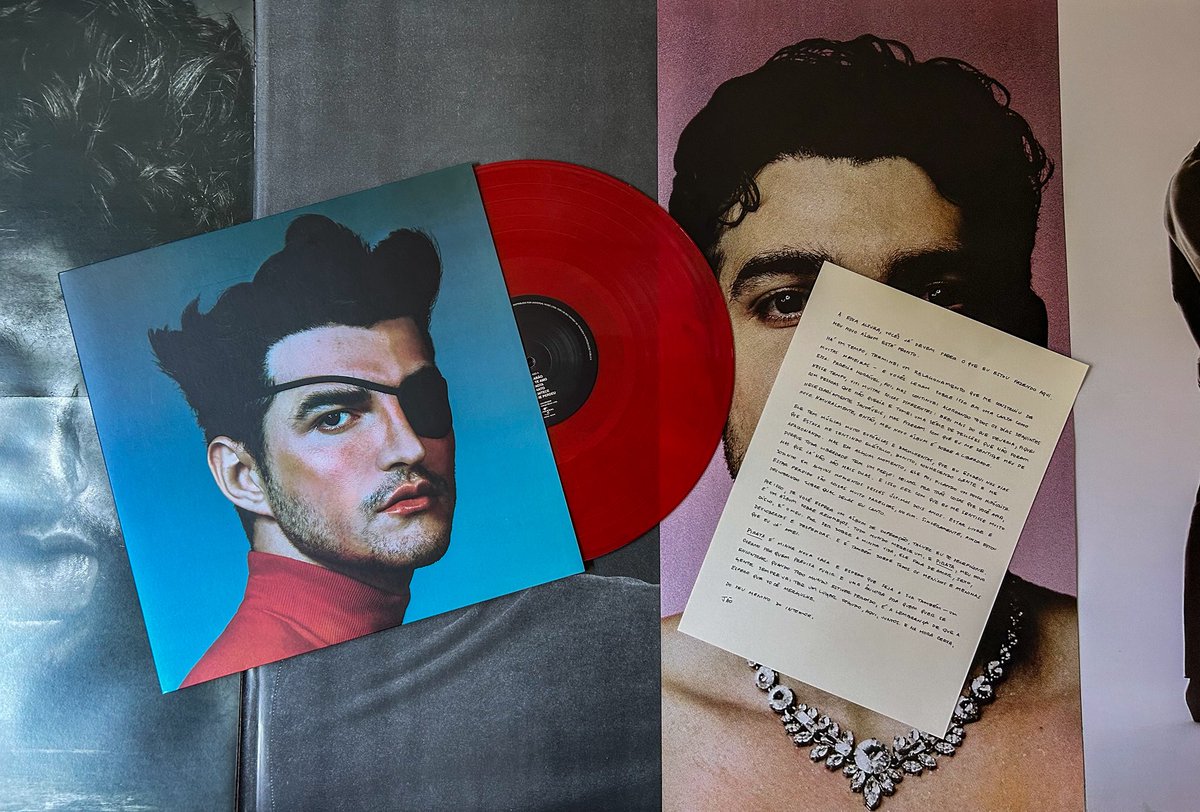 ErroGuss's tweet photo. Seja bem vindo Memórias Póstumas 🌼✨
#jão #memoriaspostumas #vinil https://t.co/gCaYn1G3dB