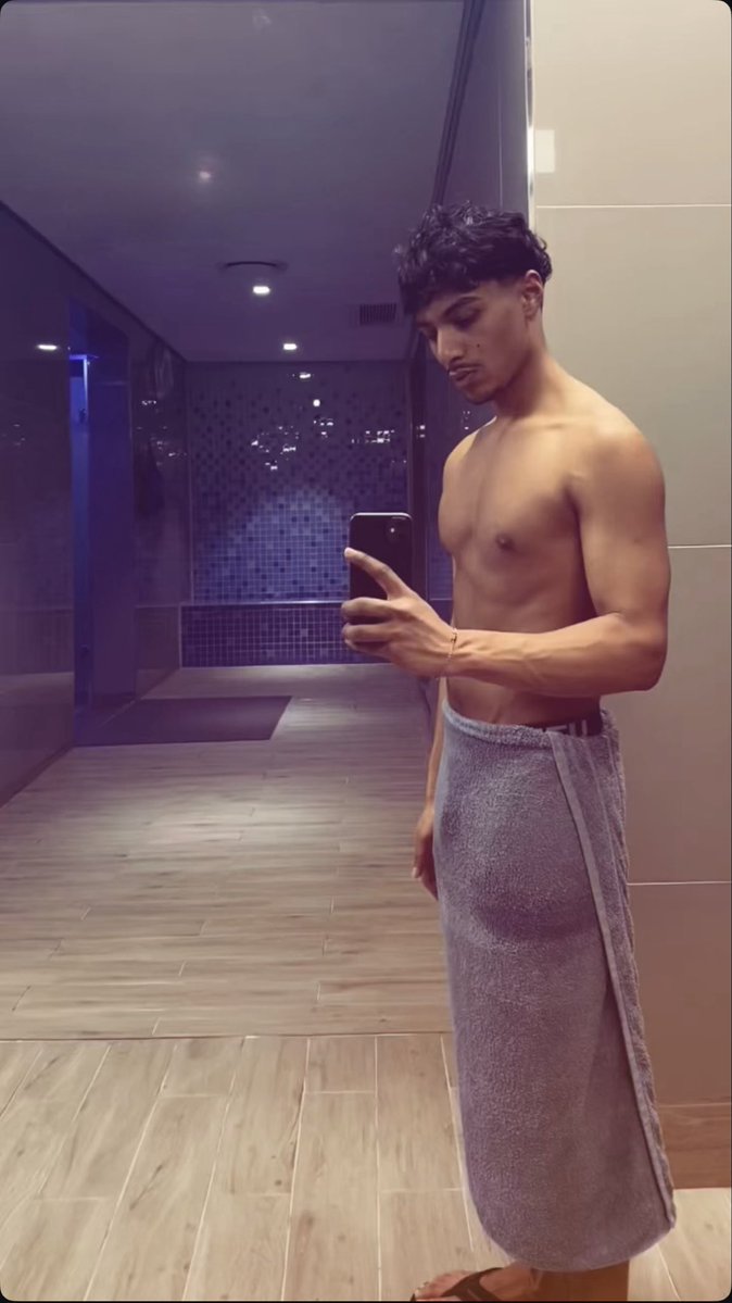 Jayg5rf's tweet photo. dms open
sending nut vids and tapes
down for anything
i reply fast https://t.co/x9tXHSzXYZ