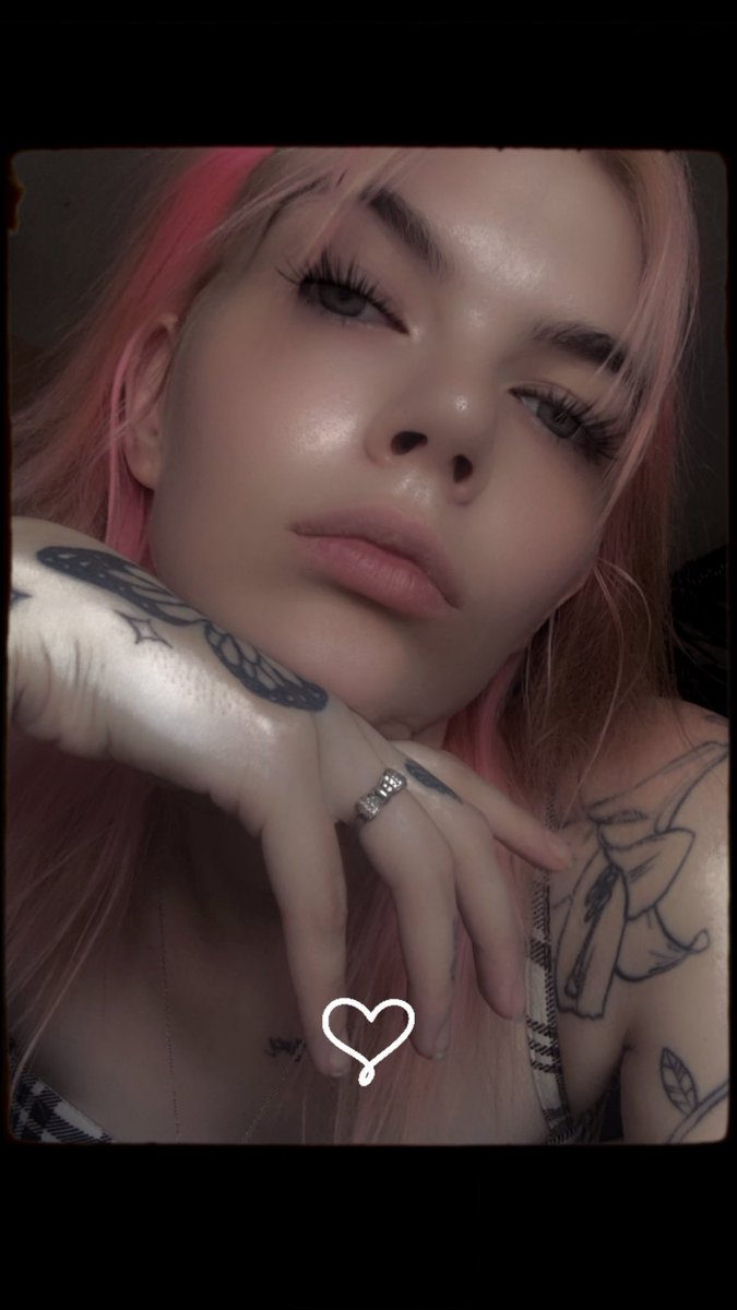 messysoleplay's tweet photo. I love being me https://t.co/YbnJaBaDwU