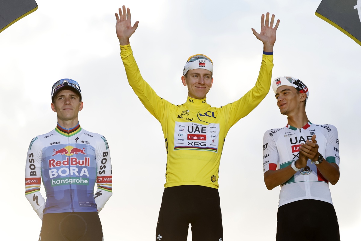 lopezdoriga's tweet photo. Histórico.

El gran @ISAACDELTOROx1 es el primer mexicano que llega al podio del Tour de Francia.

Con información de https://t.co/BjdELZkpfR https://t.co/HoWb44IvN2