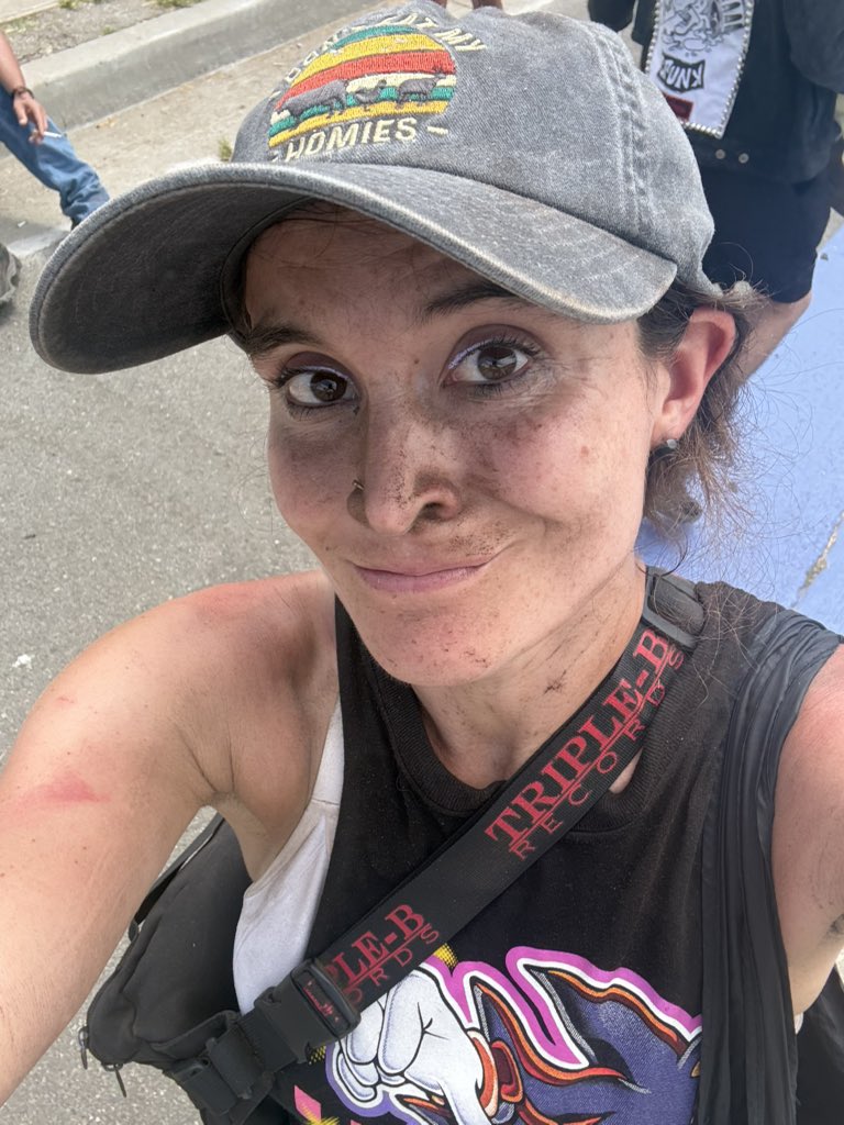 XxRevsPerMilexX's tweet photo. Covered in dirt and sweat after seeing @dyingwishhc! ❤️‍🔥❤️‍🔥❤️‍🔥 https://t.co/wfQoDMREPR