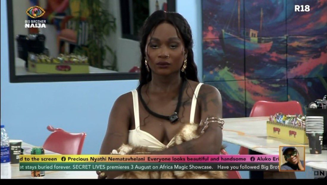 hayo_ex's tweet photo. Which day all these ones enter? #bbnaija https://t.co/Kb7ASqWND6