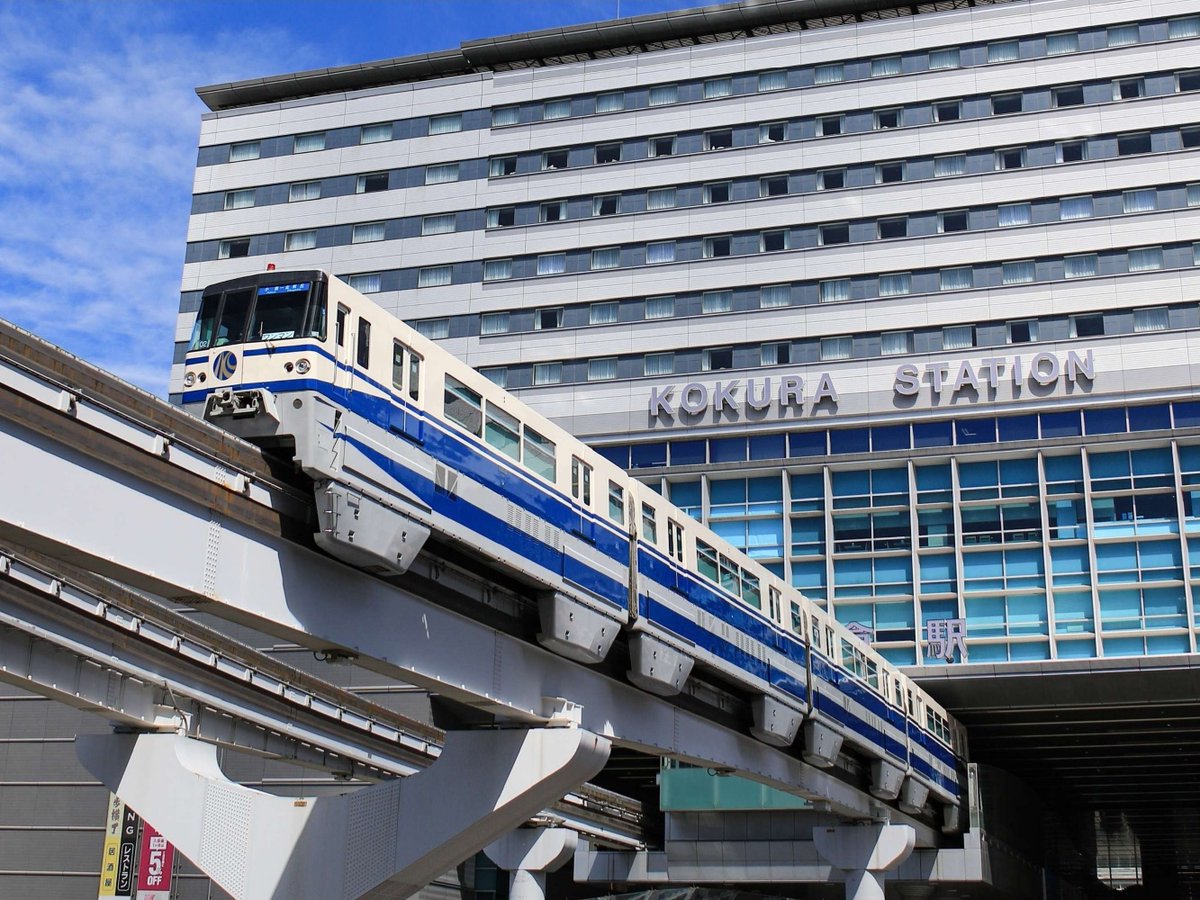 egonaku's tweet photo. ／
⋰
　✨ブルーエゴナクの演劇モノレール
　出演者募集のお知らせ🚝✨
⋱
＼

2027年1月、5年ぶりにモノレール公演が帰ってきます。それに伴い出演者オーディションを開催します！

詳細は画像をご覧ください👀

応募は劇団HPから💡→
https://t.co/0Gs4uKH9yB https://t.co/JznHWgP3eT