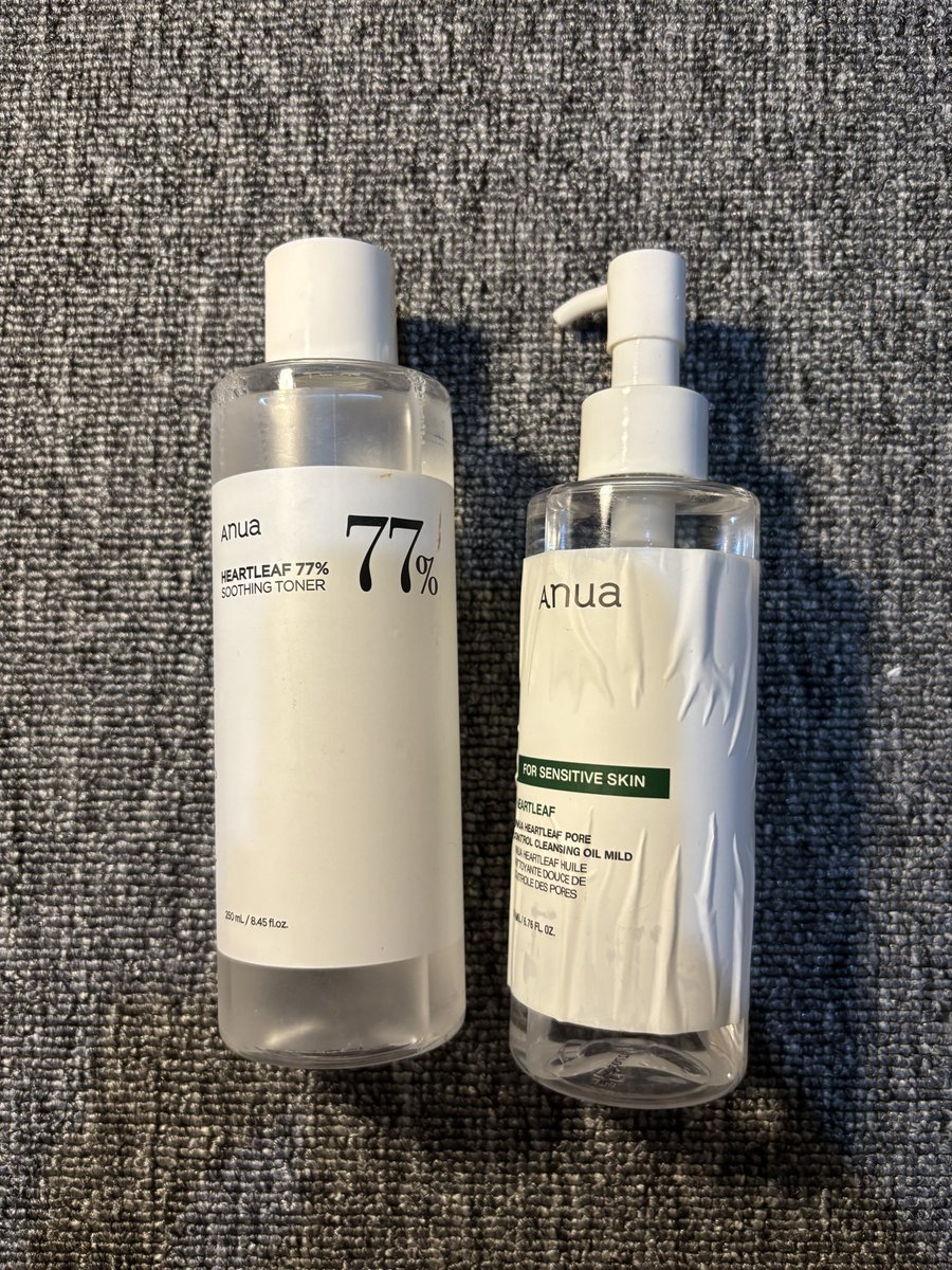 qertyfdg's tweet photo. WTS, edisi pindah kost.
skincare preloved
-moist skin 1004, 3 pcs (25k)
-anua cleansing oil (50k) masih banyak banget, minus labelnya kena beleber oilnya
-toner anua (50k)
- himalaya mask + sunscreen (10k)
- serum garnier, 2pcs (25k)
dm for detail expired https://t.co/Gm4rPHy5MO