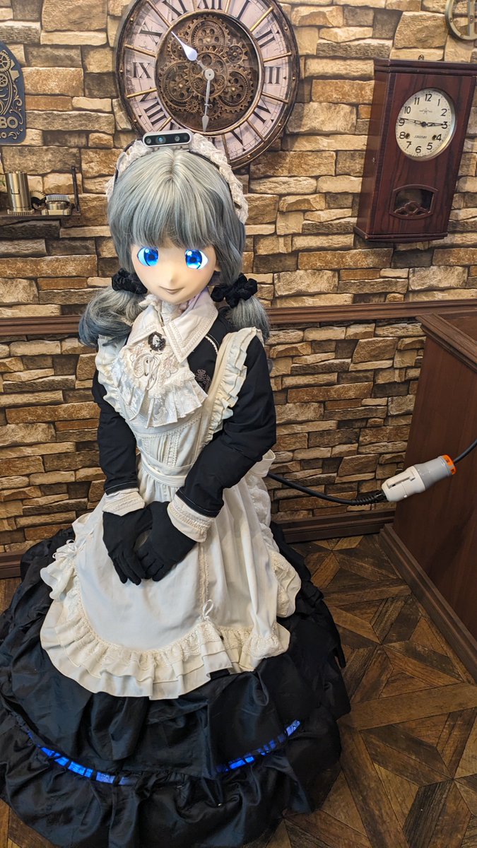A_says_'s tweet photo. ワンフェスから一夜

無事に鈴鹿のスタジオに帰ってきました！
ましろちゃんも元気に開梱

楽しかったー！
#MaSiRoプロジェクト https://t.co/bpsvPx9qhg