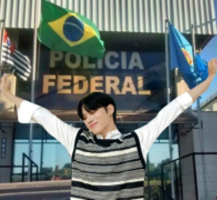 May14029112's tweet photo. @sky_hongjnini Isso ai ta errado camy , vamos pra polícia https://t.co/shDnBlyGU8