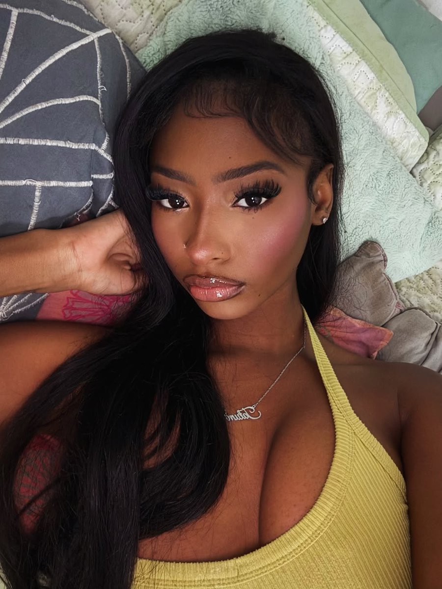 Starrlynnxx's tweet photo. Baby face Trinity. https://t.co/uSYaRuWEcn