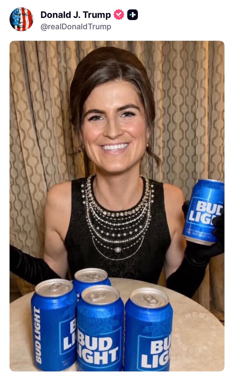 libsoftiktok's tweet photo. This is one of the funniest things I’ve ever seen 🤣🤣🤣🤣 https://t.co/RlyayrvDv2