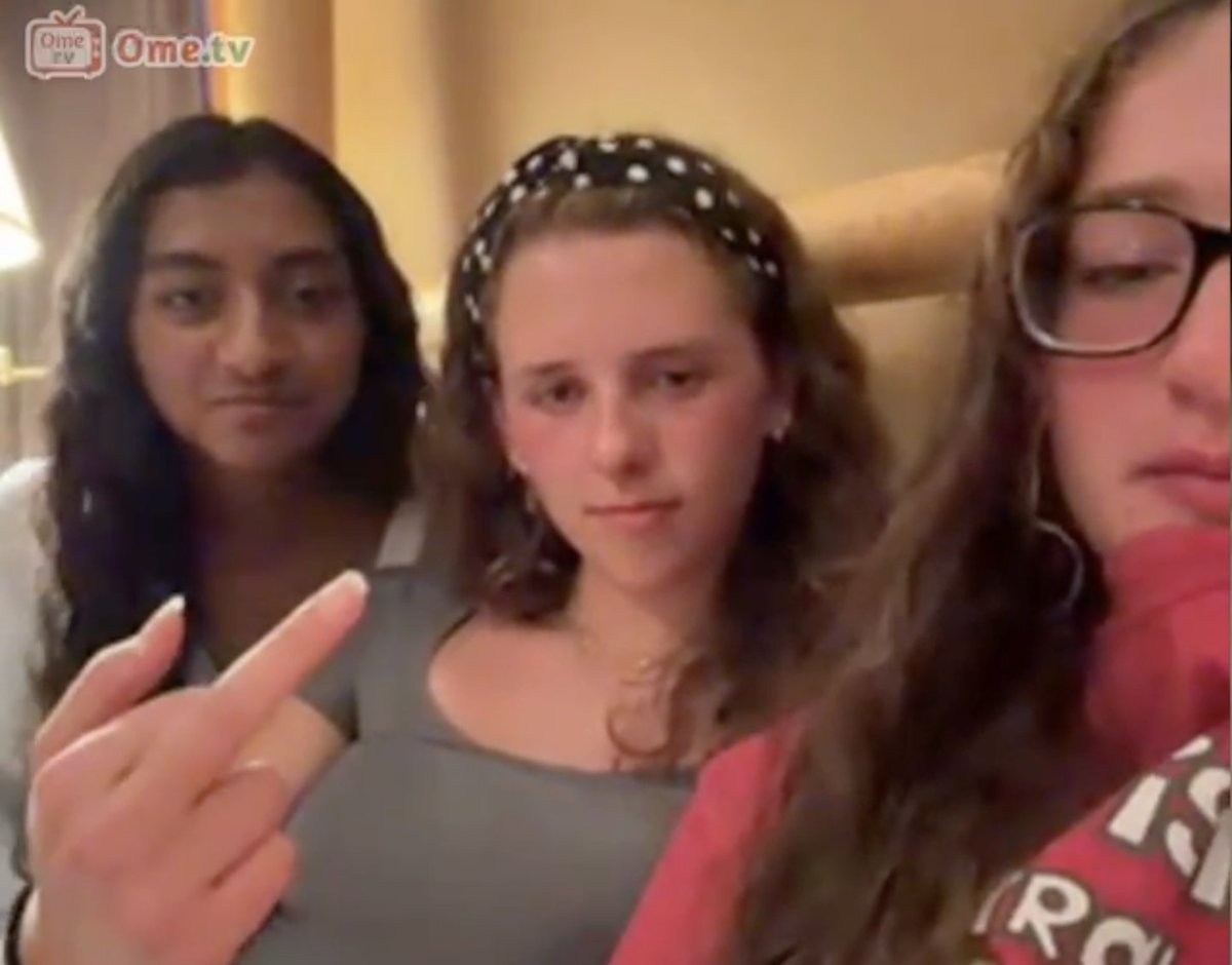 ninalvr8's tweet photo. small dick cock shock #ometv #omegle #bopper https://t.co/IyMQkF0Mn7
