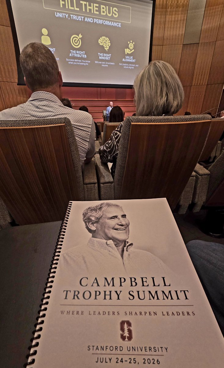 JoshLooney's tweet photo. Incredible experience at the Campbell Trophy Summit this weekend!

Loved connecting with @UNAFootball alum Derrick Chatman and so many former college 🏈 athletes. 

Huge thanks to @NFFNetwork &amp; @Intuit for continuing to elevate the past, present, and future of college football. https://t.co/hFxHkMEDA5
