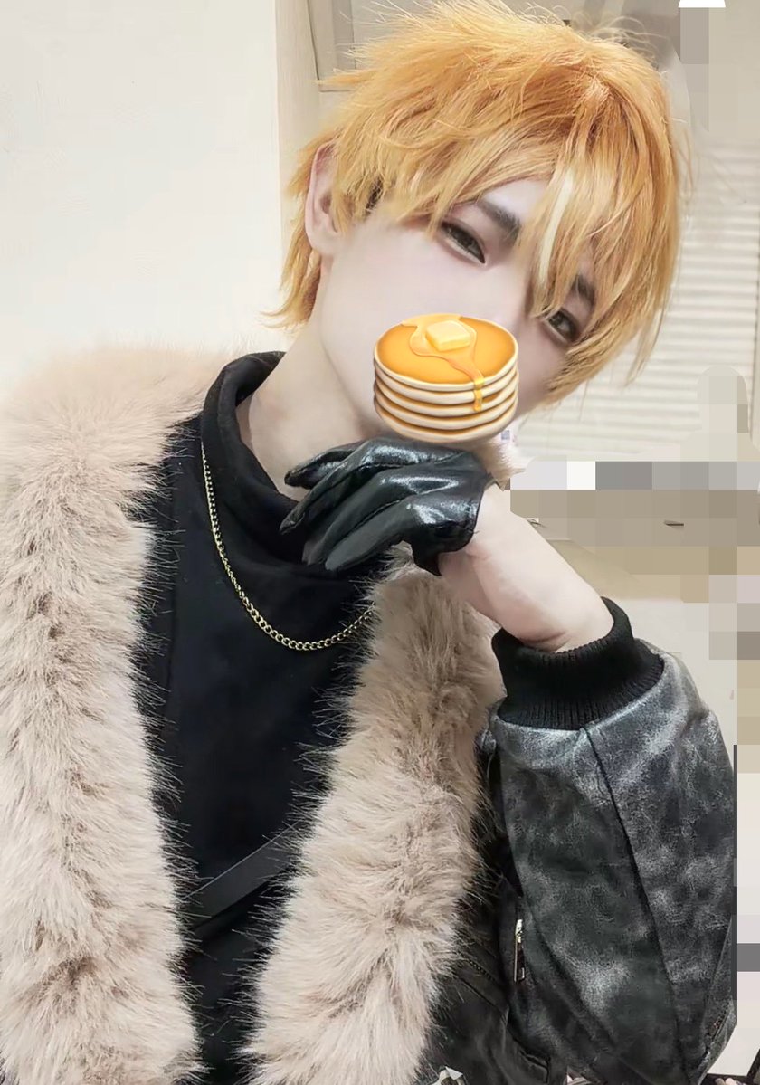 ろあ tweet media