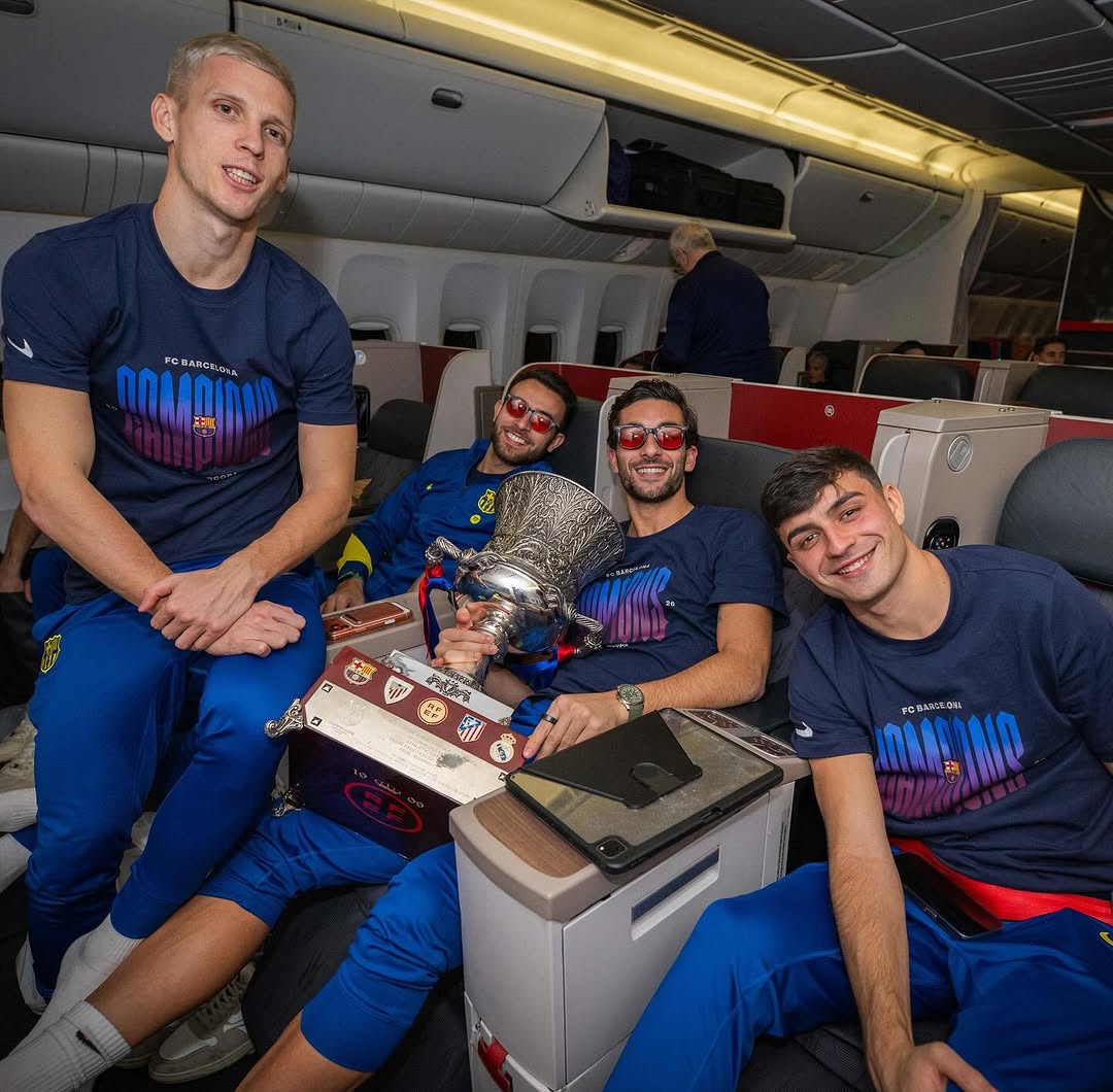 ferrantorree3fg's tweet photo. Con los chavales 🏆😎 https://t.co/SPuhLKf9u9