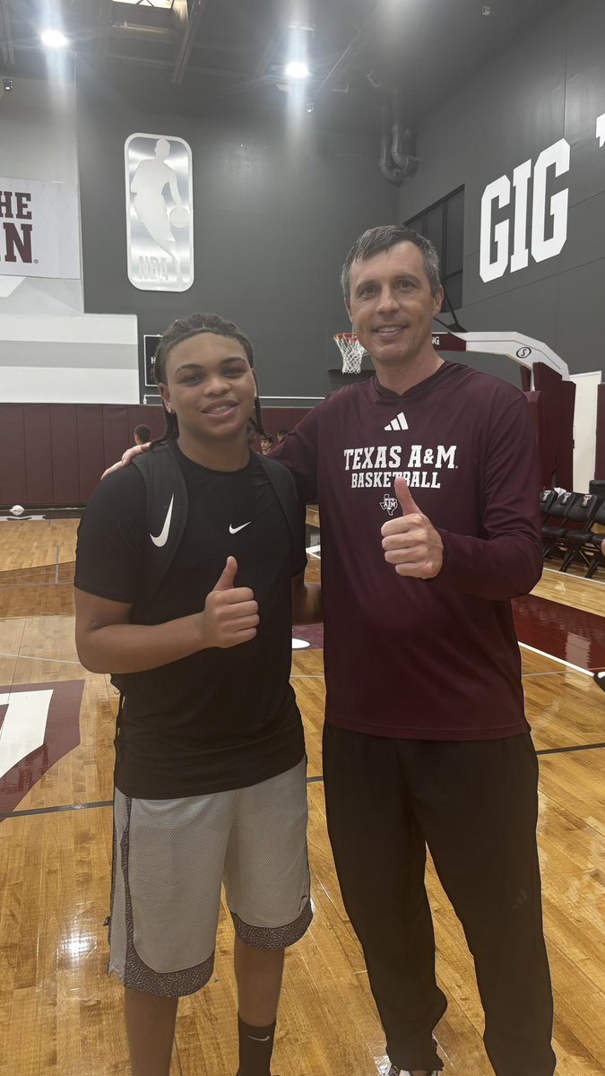 KeithanMitch17's tweet photo. “Grateful for the opportunity to attend the Texas A&amp;M Elite Basketball Camp. Thank you to the coaches and staff for the great instruction and experience. Learned a lot, competed with great players, and I’m leaving better than I came. Time to keep working! 🏀💪 #agtg #Blessed https://t.co/2FXmXIsVkR