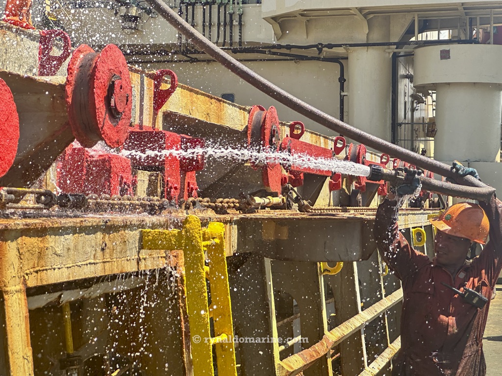 rairynaldo's tweet photo. Hold tightness inspection helps identify potential water ingress before cargo is exposed to serious risk. The testing supports cargo protection and vessel readiness before loading

Visit https://t.co/X6yOoUXpW8

#HoldInspection #HatchCoverTesting #MarineInspection #RynaldoMarine https://t.co/XBlCkRZ2pb