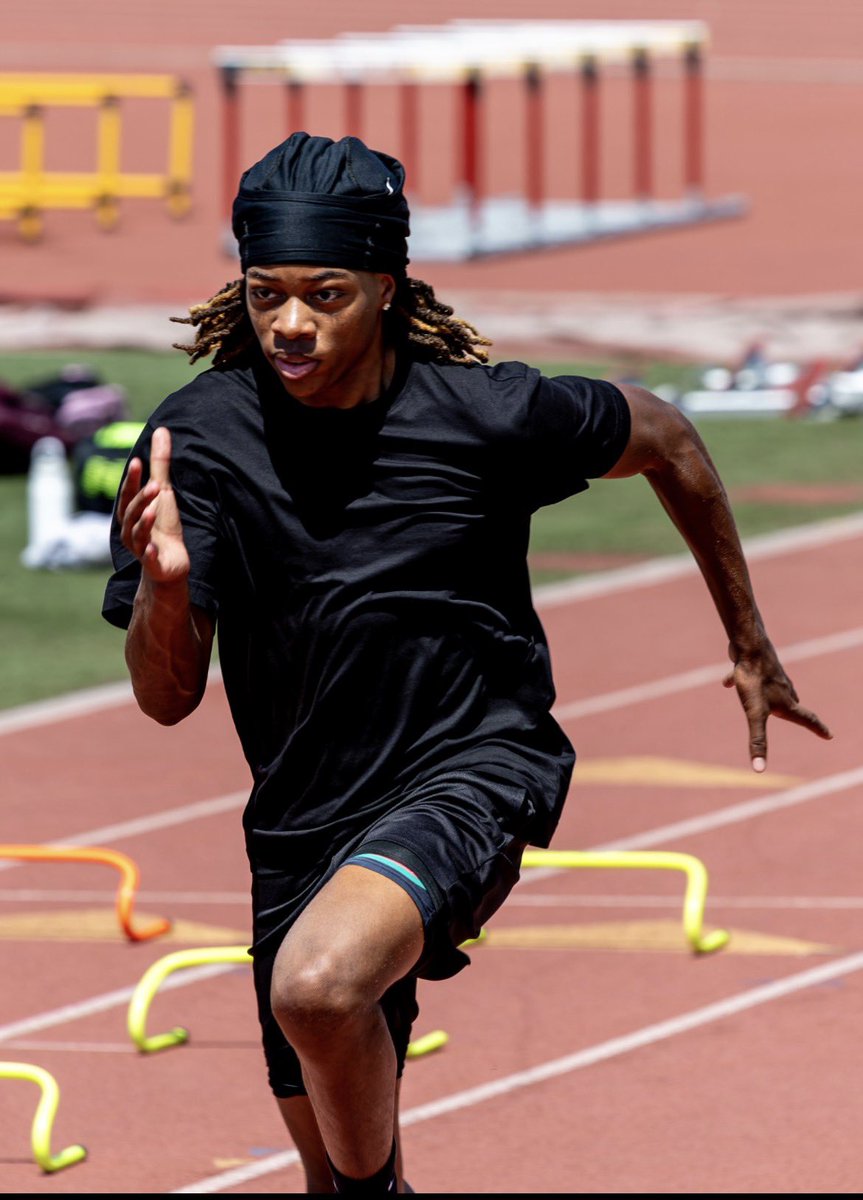 MasonTWalker's tweet photo. Thanks Coach Karl and Coach E for teaching us the skills and techniques to be better athletes. 
@USC_Track_Field @uscfb https://t.co/gbB4vgnsWV
