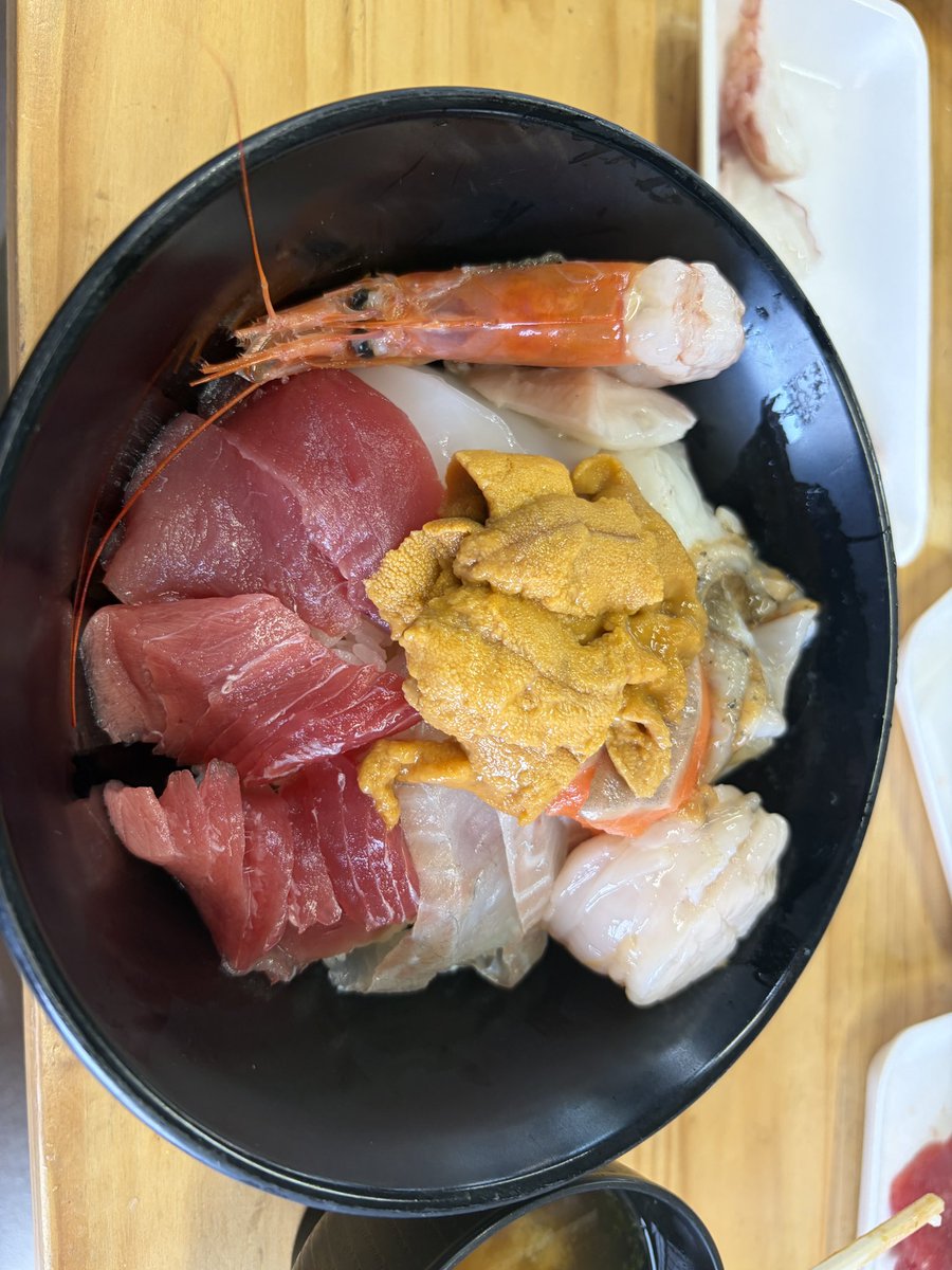 Taku16002's tweet photo. 仙台に来た！！
海鮮食べてジェラート食べて今から牛タン！
BSノブロックで美味しいって言ってたところだから牛タン楽しみだな！ https://t.co/gfqxRAms4E