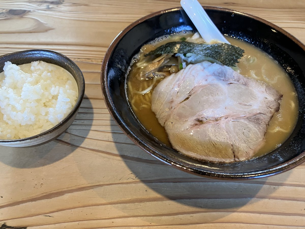 manbobongo's tweet photo. お先に頂きました😋
午後も頑張れ俺👊✨ https://t.co/c9zh4RUyki