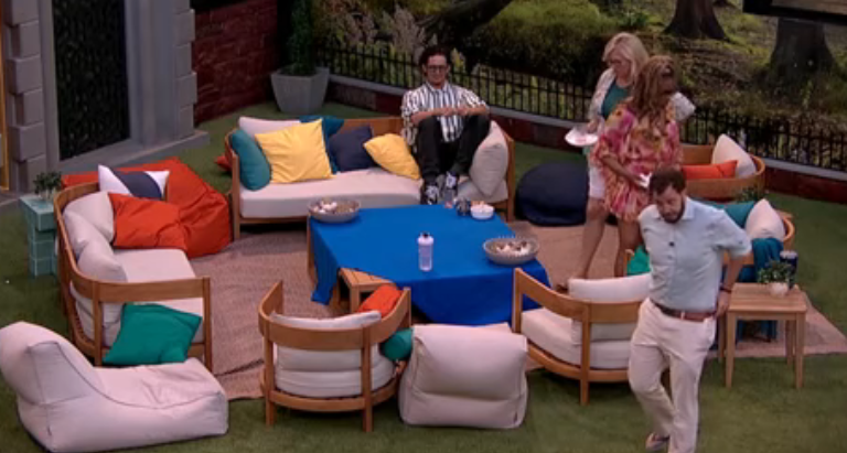 rbbq's tweet photo. Jason wins the standoff between himself and Kamu, but everyone else also leaves #BB28 https://t.co/aARGRDPk7a