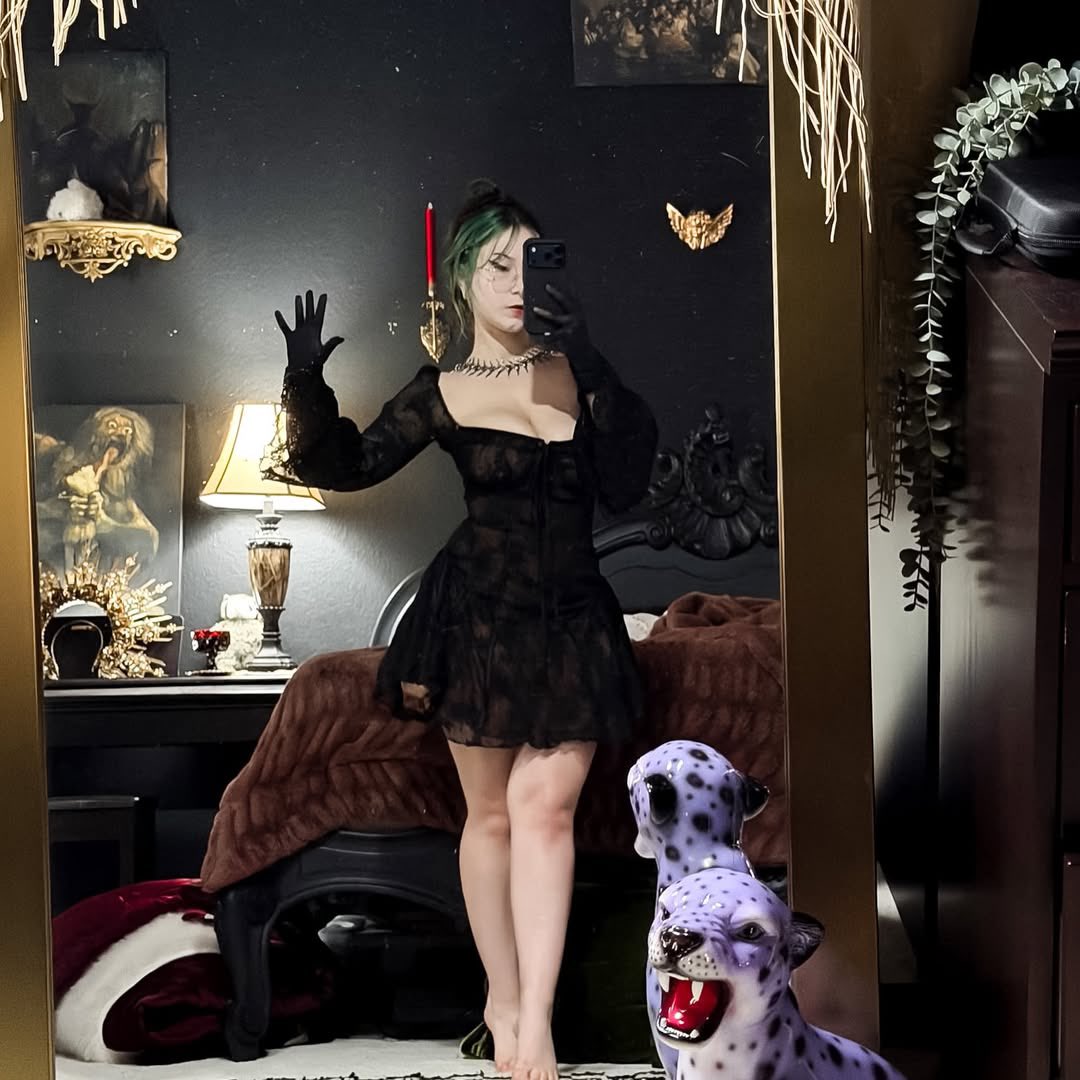 juliet_langford's tweet photo. Come find out why I’m the queen of role play 
Mommy for all adult babies and sissy ⚜️👠👙🔞👄
#sissy #crossdressers #slut #cunt #trans #gay #queen #viral #repost https://t.co/m4D7RSTv2u