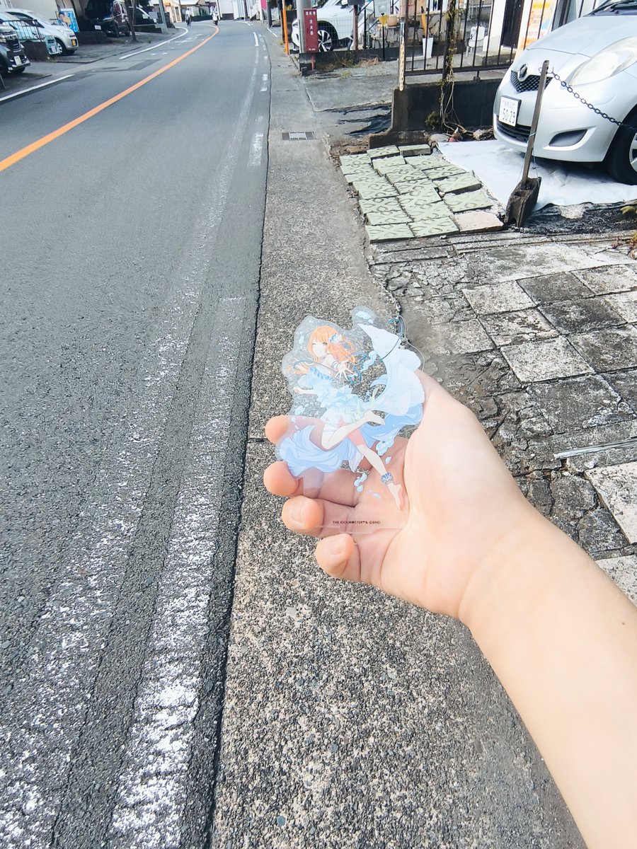 kou_LOGUE0710's tweet photo. みんなおは-こう☀
7月最後の週始まりました
今日は昨日に比べたら
暑くないから過ごしやすい
と言う事でお仕事頑張って
行って来ます🤝
#初星学園アクスタ部 https://t.co/wHm28K8cRZ