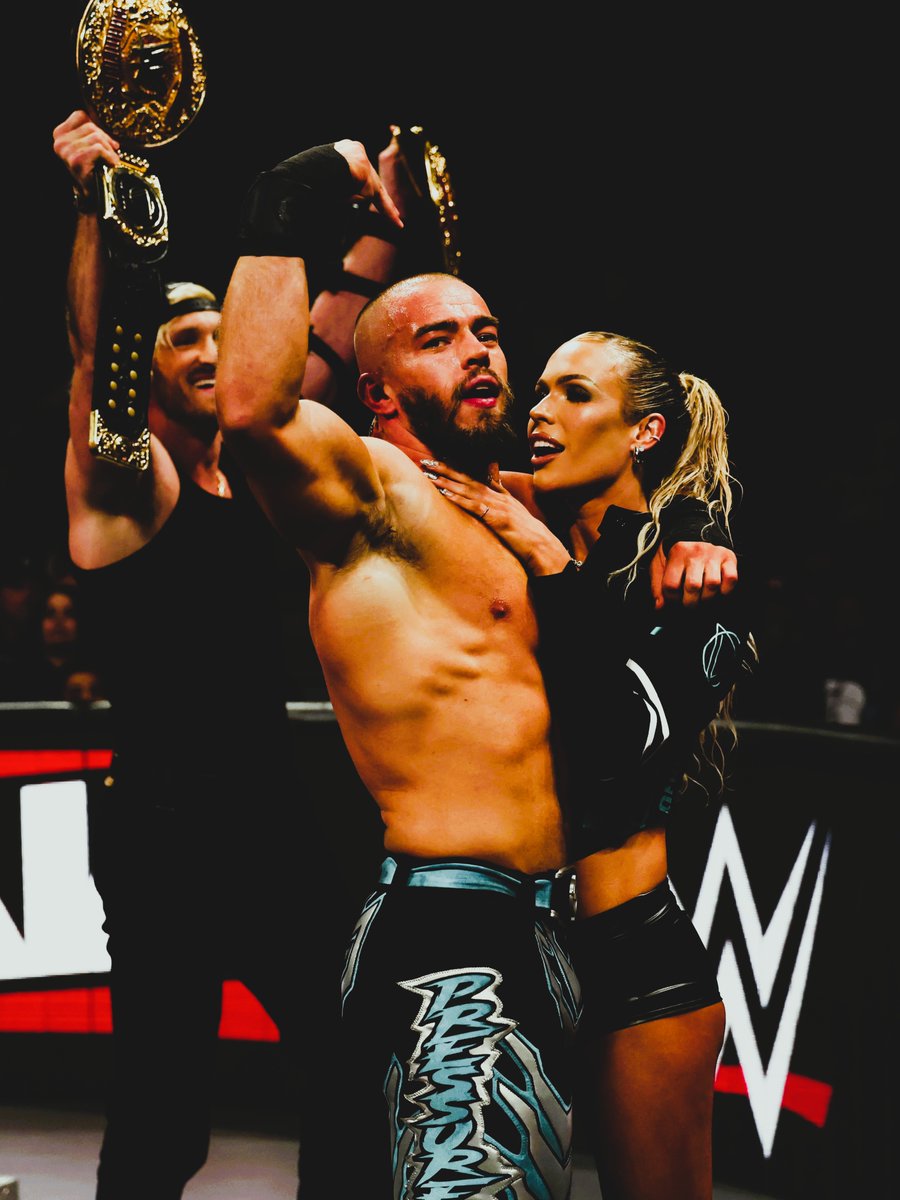 MAD___MAXXINE's tweet photo. ⠀⠀⠀
⠀⠀⠀
    The  sexiest  man.
                 
⠀ https://t.co/b4FIEJxQjH