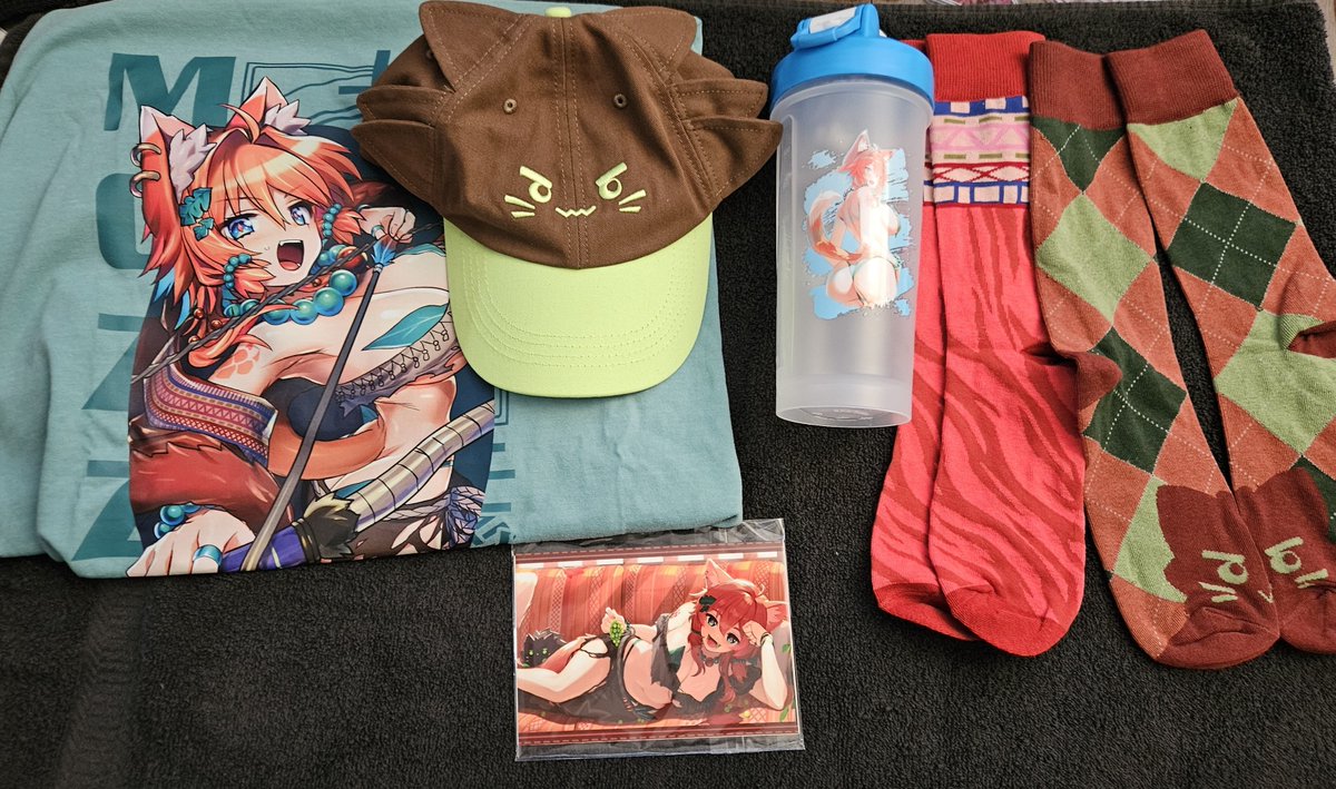 nonixmite's tweet photo. Got my Mozzu birthday merch this past week (plushies are on the way). The shaker had a blemish on the label but I'm satisfied overall with the quality. Specifically like the hat design with the adjustable spikes #PichiLive https://t.co/wDE4GxFs9A
