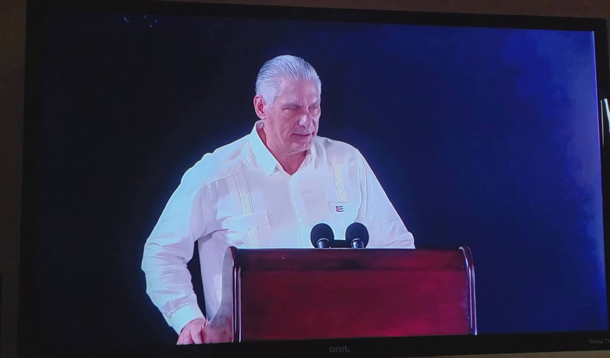 GrandaMorejon's tweet photo. 🇨🇺 @DiazCanelB, en #PinardelRío, durante el acto central nacional por el 26 de Julio, condenó el genocidio colectivo contra #Cuba impuesto parte del gobierno de los Estados Unidos.

#PinarEn26
#MiMoncadaEsLaPatria https://t.co/rTGVdw1kph