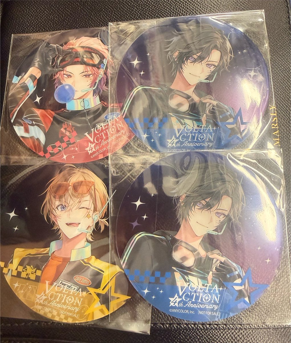 marunimmaru's tweet photo. 【交換】VOLTACTION 4周年 4th anniversary アニメイト チェキ風カード 特典 

譲→画像1.2枚目
求→💜

郵送交換希望です。
お気軽にお声掛けください🙇‍♀️ https://t.co/q2mf2Y18k8