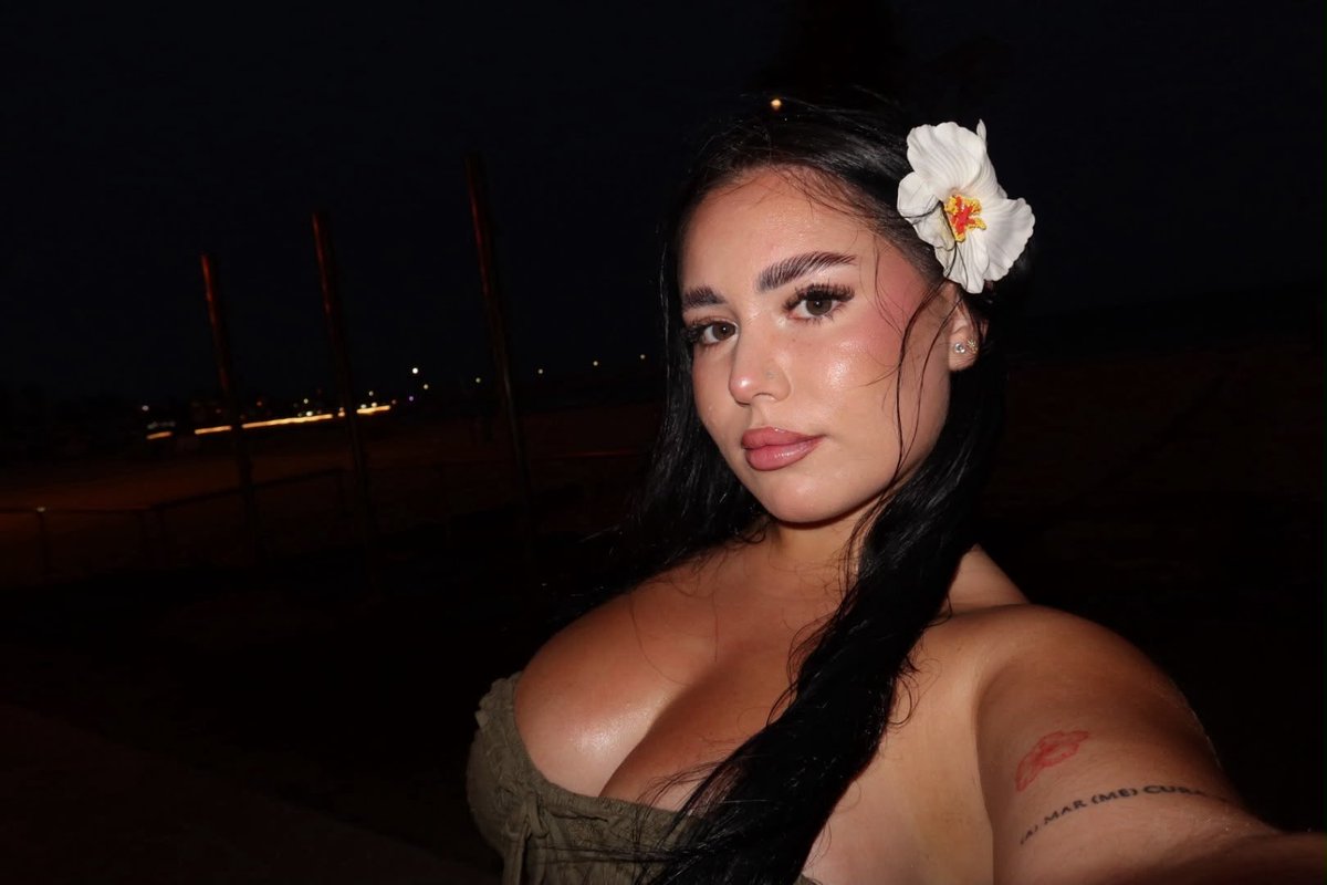 goddessnunyes tweet media