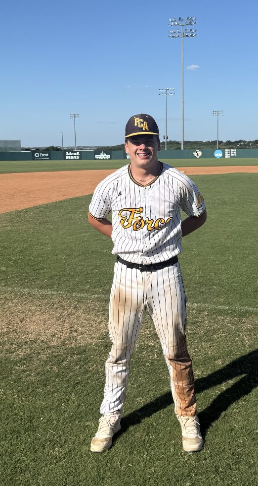 FiveToolSTX's tweet photo. F: FCA Force 15, TexasProUnited 2029 6
POG: @ReaganLewis317 3-4, 2B, 2 RBI, 2R
Notable: @LukeRigby42511 2-3, 2 2B, 2 RBI, 2R https://t.co/jWlIPmaZ6y