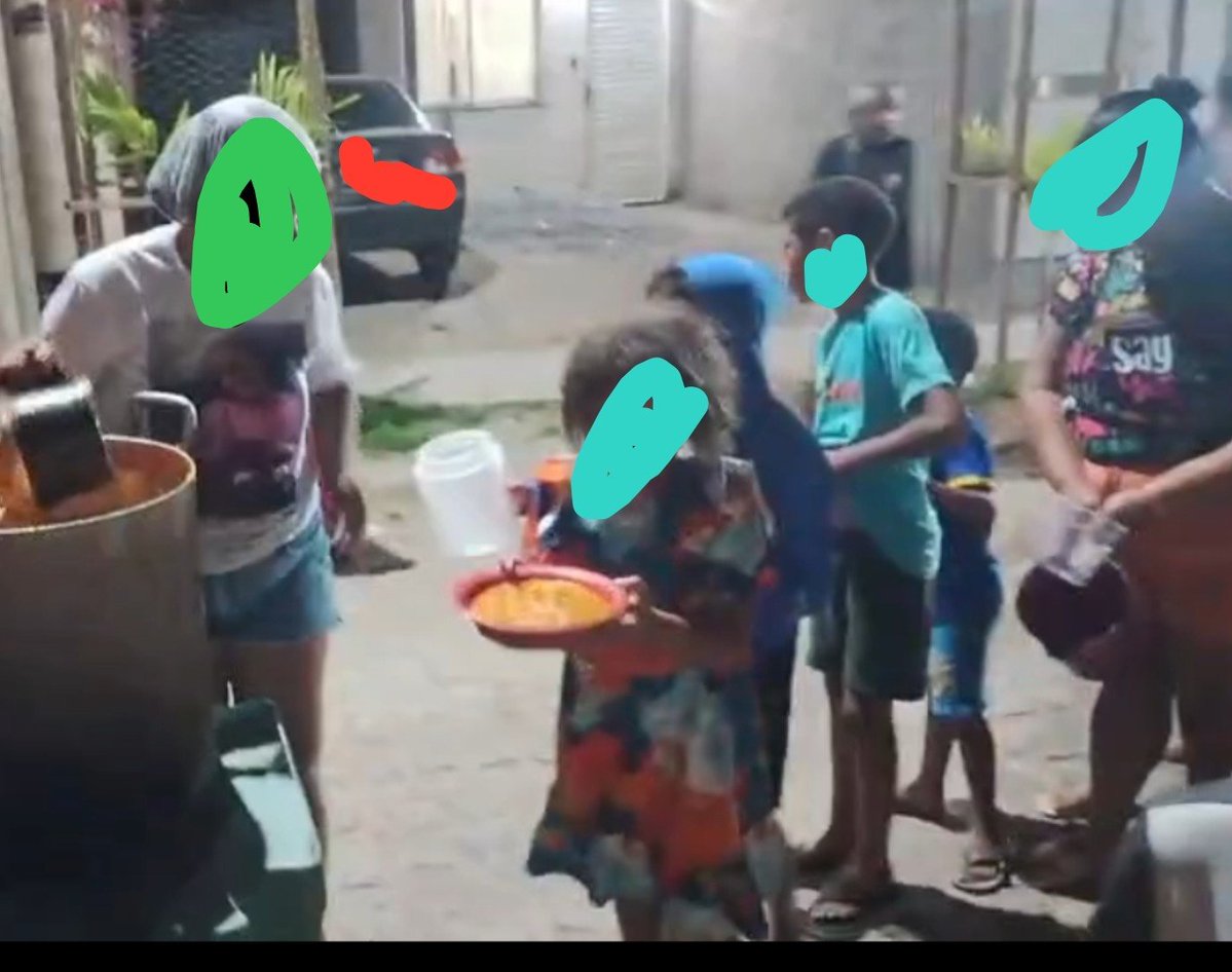 adrianaramossi's tweet photo. Chegamos nos piores dias do mes pro sopão, o fim do mês🥹
Nunca é facil mas nos últimos dias do mês fica quase impossível, o problema é que a fila nao para porque a fome nao tira folga
Nos ajude a nao parar essa ação nesses dias, ajude!
Pix adriana.rc.drikaa@gmail.com https://t.co/5BD49v5f6A