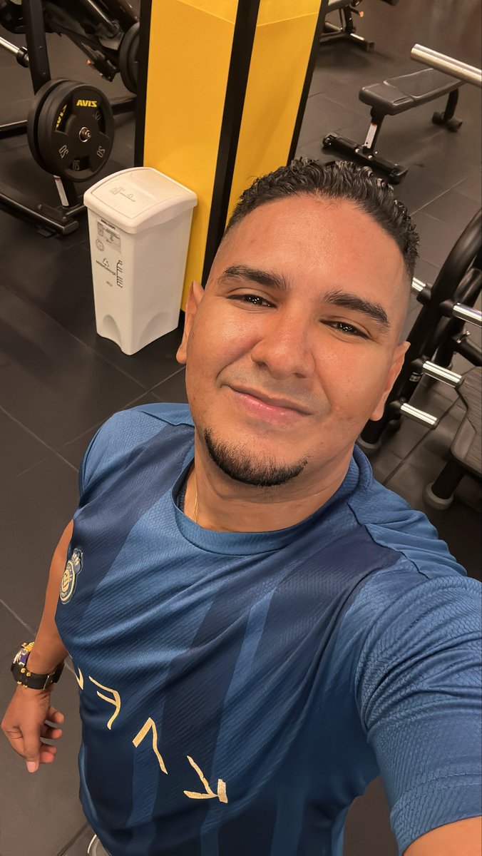 Andres_08mg's tweet photo. 💪🏾 https://t.co/ZpUQ02SLK2