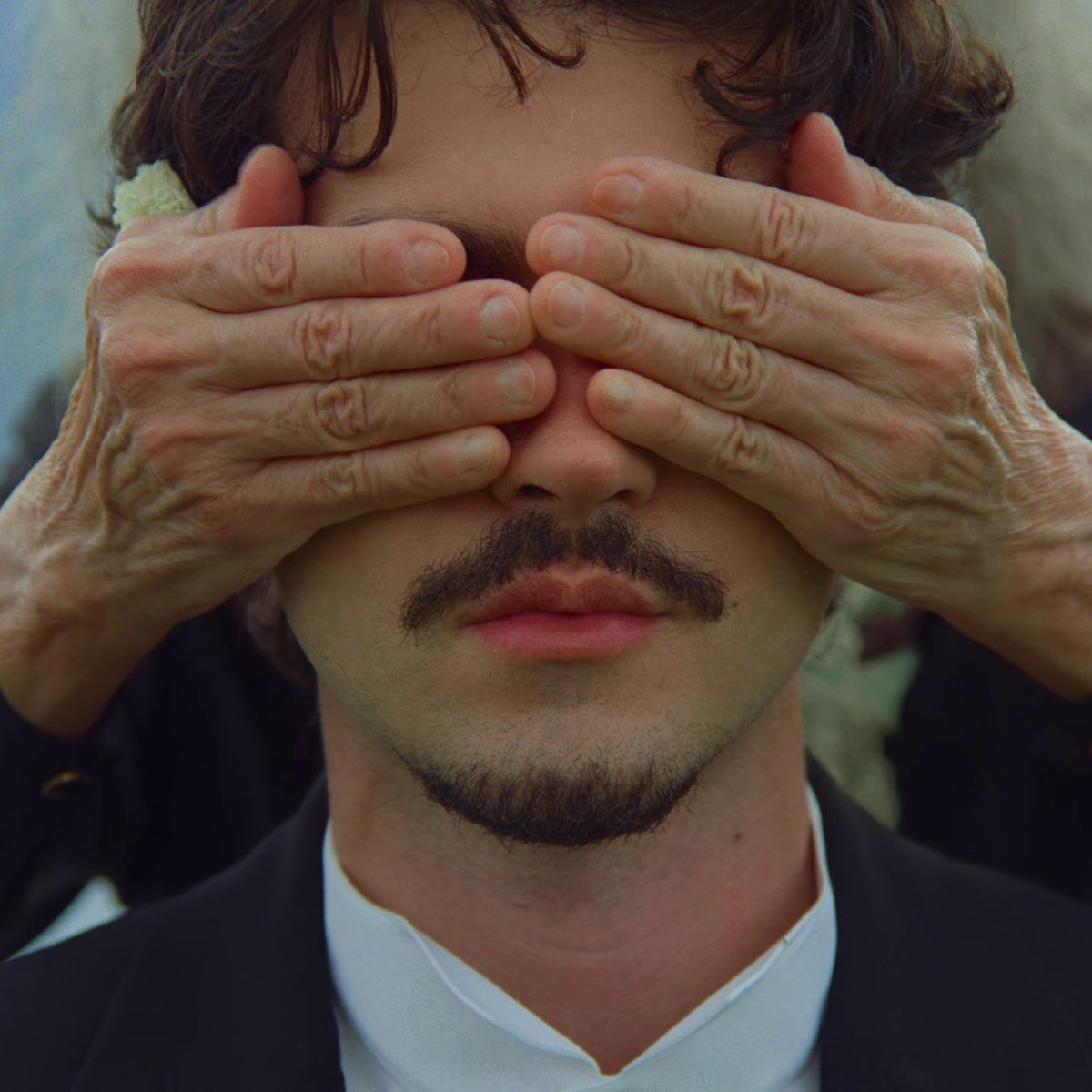 sboficial's tweet photo. 🚨 ELE VOLTOU! Jão acaba de lançar MEMÓRIAS PÓSTUMAS, seu quinto álbum de estúdio.