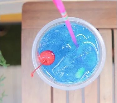aquaticwql's tweet photo. おはようございます🍹🍋
今日からまた月曜日だね
暑いけど自分のペースで頑張ろうね

お外に行くだけで偉いのよ♡

#おはツイ 
#フォロバ100 https://t.co/fWI3kKFiCf