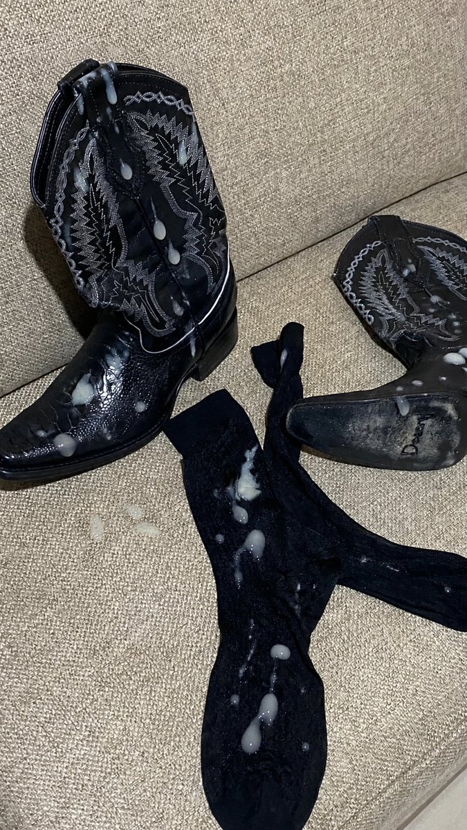 ToroAlfaGdl's tweet photo. Así deje las botas y los sheer socks de un cliente.
Bañados de leche oliendo a puro TORO ALFA 

TELEGRAM $ https://t.co/RxQ6YWKAuB
ONLY https://t.co/G7cR3iZh4V https://t.co/Rrr7lzFDJ2